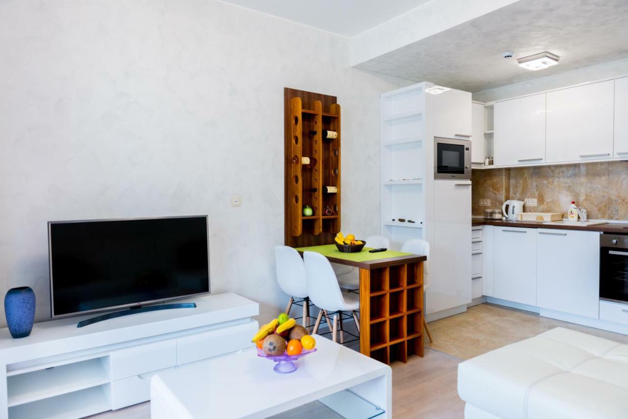 Harmonia Panorama Apartments Budva Exteriör bild